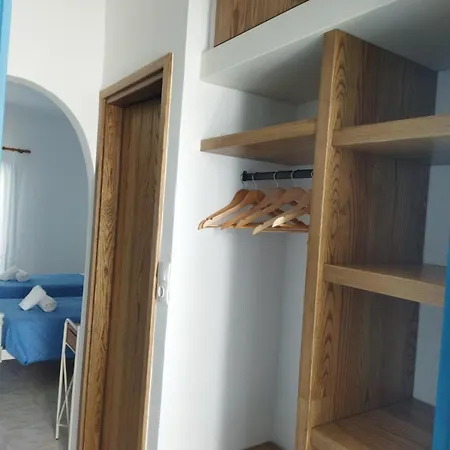 Hotel Flisvos 2*