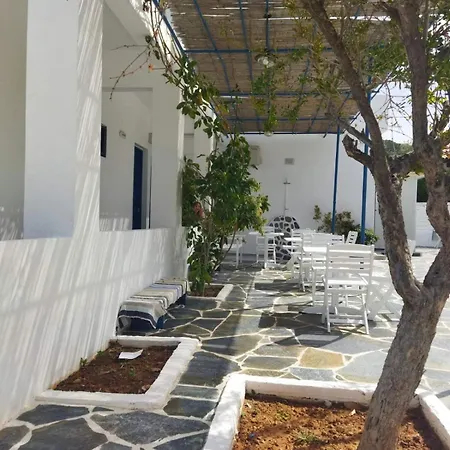 Hotel Flisvos 2*