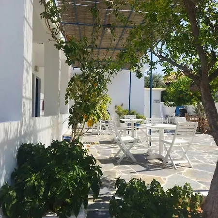 Hotel Flisvos