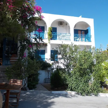Hotel Flisvos 2*