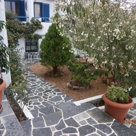 Flisvos Hotel Megalochori (Agistri)